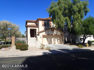 1196 E Julian Dr, Gilbert, AZ 85295 photo 1