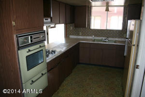 737 E Desert Dr N, Phoenix, AZ 85042 photo 4