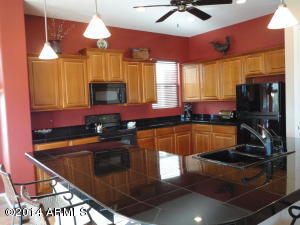 4473 E Sycamore Dr, Gilbert, AZ 85298 photo 4
