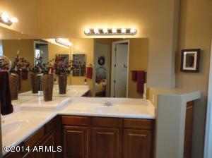 4473 E Sycamore Dr, Gilbert, AZ 85298 photo 12