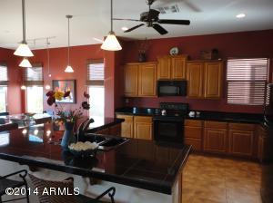4473 E Sycamore Dr, Gilbert, AZ 85298 photo 3