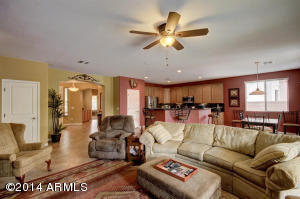 3511 E Coconino Way, Gilbert, AZ 85298 photo 8