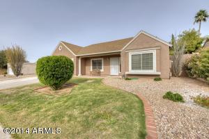 1250 E Taro Ln, Phoenix, AZ 85024 photo 2