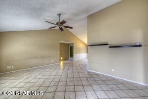 1250 E Taro Ln, Phoenix, AZ 85024 photo 4