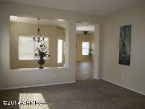 1936 S Maple Dr, Gilbert, AZ 85295 photo 2