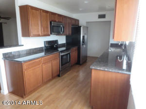 4826 E Avalon Dr, Phoenix, AZ 85018 photo 3