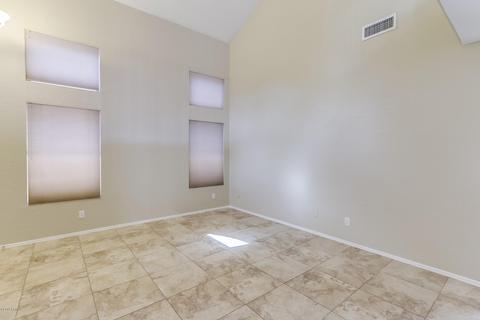 724 E Glenhaven Dr, Phoenix, AZ 85048 photo 8
