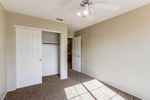 724 E Glenhaven Dr, Phoenix, AZ 85048 photo 32