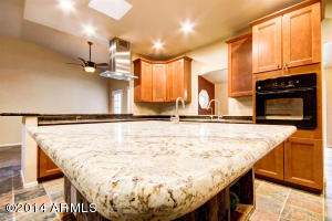 1049 El Freda Rd, Tempe, AZ 85284 photo 9