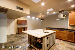 1049 El Freda Rd, Tempe, AZ 85284 photo 8
