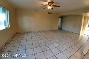 6220 W Mitchell Dr, Phoenix, AZ 85033 photo 5
