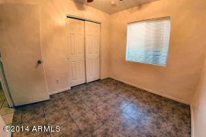 6220 W Mitchell Dr, Phoenix, AZ 85033 photo 11