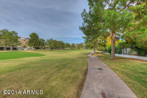 48 Biltmore Est, Phoenix, AZ 85016 photo 32