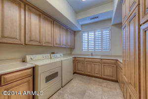 48 Biltmore Est, Phoenix, AZ 85016 photo 25