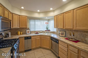 2513 E Devonshire Ave, Phoenix, AZ 85016 photo 8