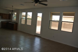 3320 W Apollo Rd, Phoenix, AZ 85041 photo 4