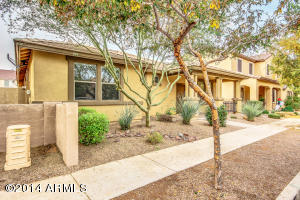 1876 S Colt Dr, Gilbert, AZ 85295 photo 3