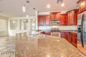 1876 S Colt Dr, Gilbert, AZ 85295 photo 11