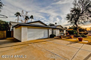 4502 E Arapahoe St, Phoenix, AZ 85044 photo 1