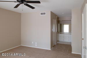 2401 E Squaw Peak Dr, Phoenix, AZ 85016 photo 8