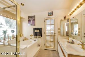 3934 E Diamond Cir, Mesa, AZ 85206 photo 12