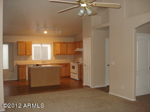 4205 E Rosemonte Dr, Phoenix, AZ 85050 photo 5