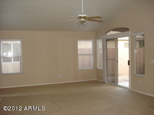 4205 E Rosemonte Dr, Phoenix, AZ 85050 photo 1