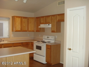 4205 E Rosemonte Dr, Phoenix, AZ 85050 photo 3