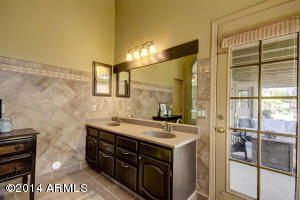 1218 E Whitefish Bay Ct, Gilbert, AZ 85234 photo 21