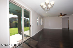 3833 E Amber Ln, Gilbert, AZ 85296 photo 13