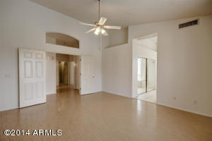 2402 S Revolta St, Mesa, AZ 85209 photo 5
