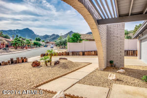 2248 E Sahuaro Dr, Phoenix, AZ 85028 photo 2