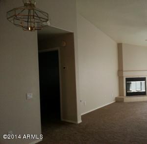 1122 S Tiago Dr, Gilbert, AZ 85233 photo 4