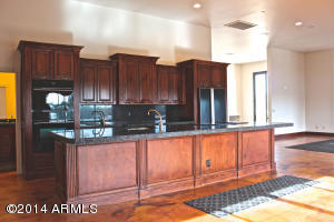 1146 E Georgia Ave, Phoenix, AZ 85014 photo 2
