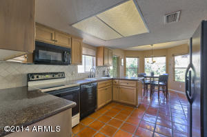 3802 E Dahlia Dr, Phoenix, AZ 85032 photo 8