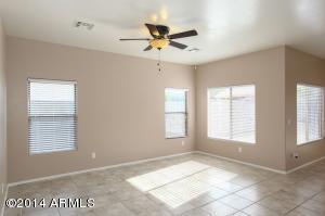 1525 E Branham Ln, Phoenix, AZ 85042 photo 15