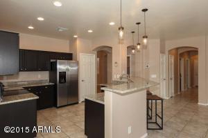 1525 E Branham Ln, Phoenix, AZ 85042 photo 5