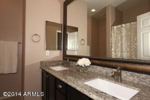 1525 E Branham Ln, Phoenix, AZ 85042 photo 24