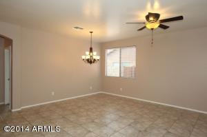 1525 E Branham Ln, Phoenix, AZ 85042 photo 13