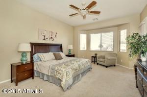 2136 S Heritage Dr, Gilbert, AZ 85295 photo 16