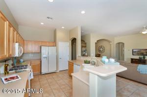 2136 S Heritage Dr, Gilbert, AZ 85295 photo 12