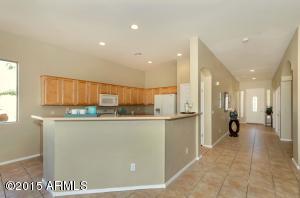 2136 S Heritage Dr, Gilbert, AZ 85295 photo 10