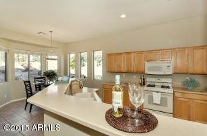 2136 S Heritage Dr, Gilbert, AZ 85295 photo 28
