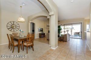 2136 S Heritage Dr, Gilbert, AZ 85295 photo 4