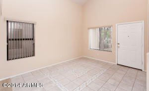 2027 E Robin Ln, Phoenix, AZ 85024 photo 9