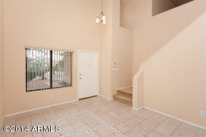 2027 E Robin Ln, Phoenix, AZ 85024 photo 7