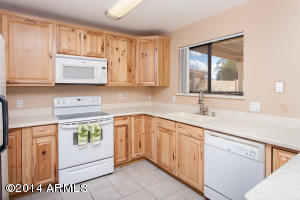 2027 E Robin Ln, Phoenix, AZ 85024 photo 5