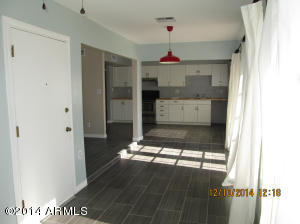 4259 E Vineyard Rd, Phoenix, AZ 85042 photo 9