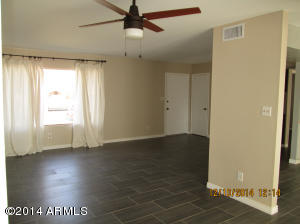 4259 E Vineyard Rd, Phoenix, AZ 85042 photo 6