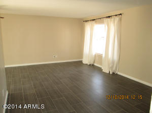 4259 E Vineyard Rd, Phoenix, AZ 85042 photo 5